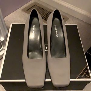Nine West gray square toe heels